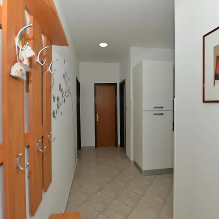 Appartement Biko *